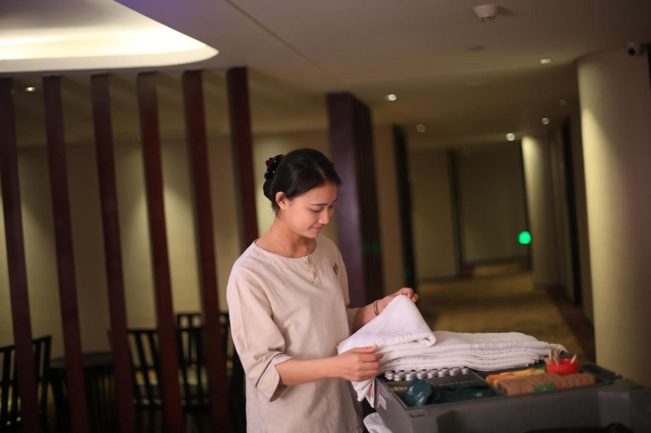 Relax Season Hotel Dongmen Shenzhen Esterno foto